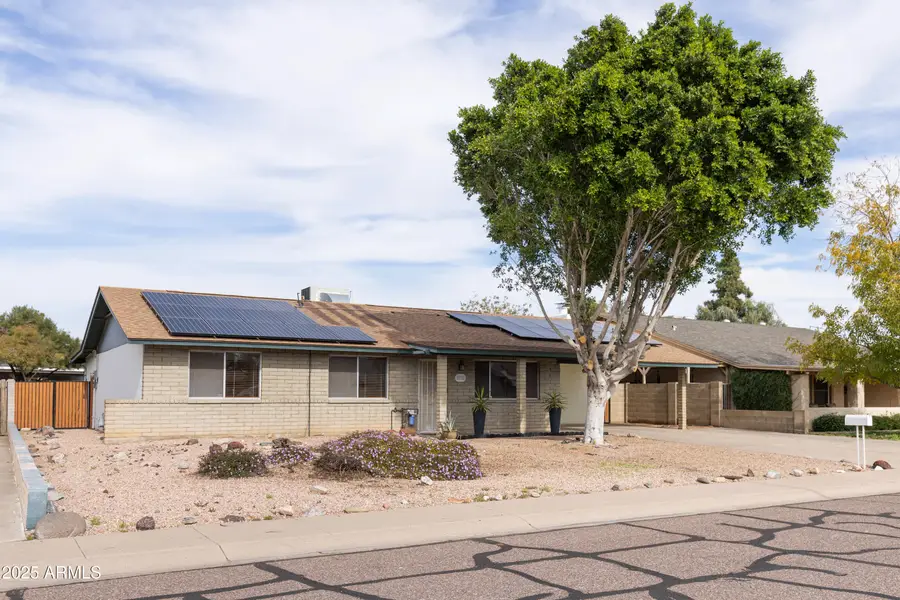 2136 W Sharon Avenue, Phoenix, AZ 85029 - Image #2