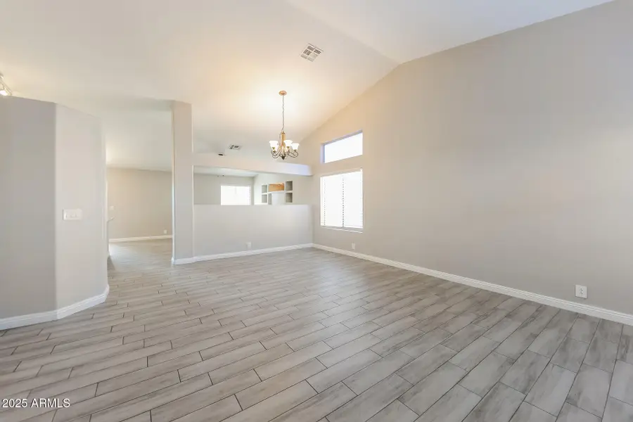 8833 W Monte Vista Road, Phoenix, AZ 85037 - Image #2