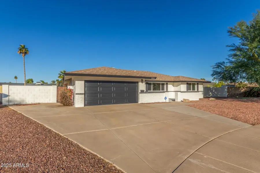 3234 S Allred Drive, Tempe, AZ 85282 - Image #3