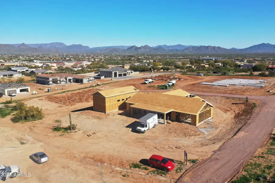 576 E Tanglewood Trail, Phoenix, AZ 85085 - Image #3