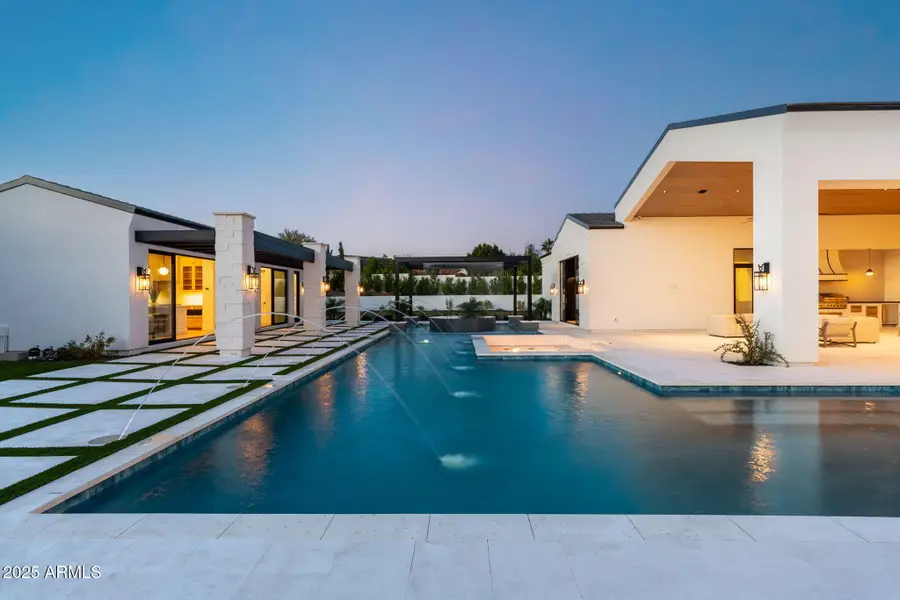 4534 E Pebble Ridge Road, Paradise Valley, AZ 85253 - Image #2