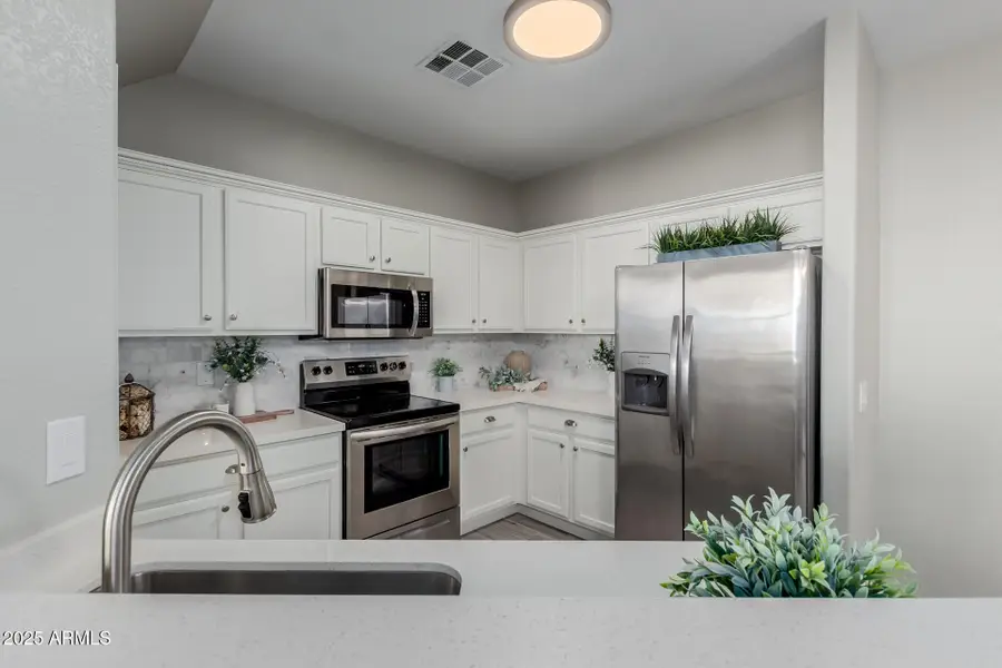 4963 W Escuda Drive, Glendale, AZ 85308 - Image #3