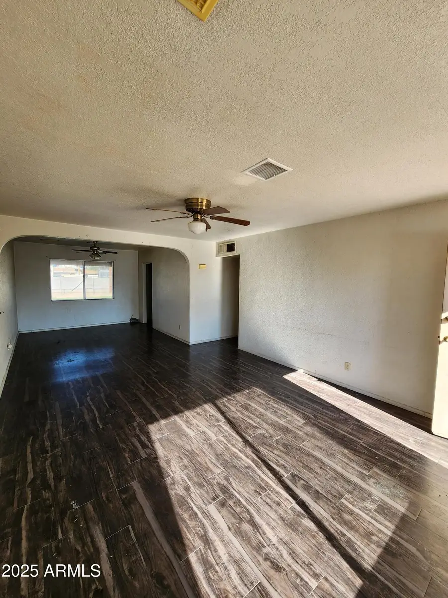 2238 W Georgia Avenue, Phoenix, AZ 85015 - Image #2