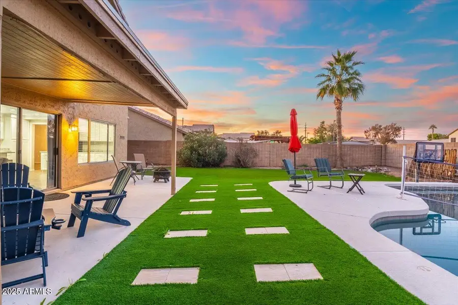 1644 E Laurel Avenue, Gilbert, AZ 85234 - Image #2