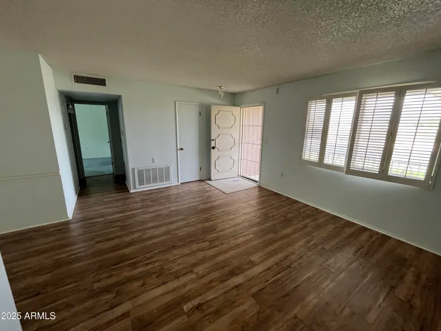 10801 W Clair Drive, Sun City, AZ 85351 - Image #3