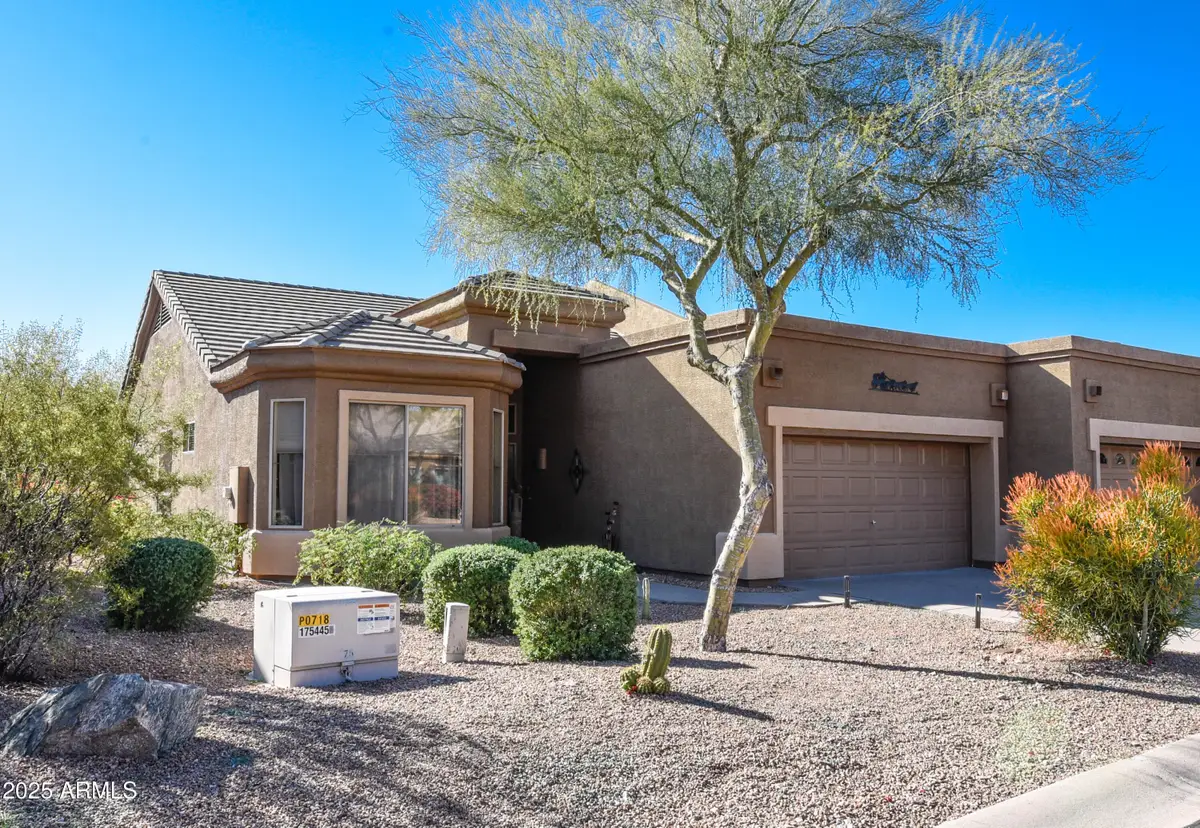7195 E Canyon Wren Drive, Gold Canyon, AZ 85118 - Image #1