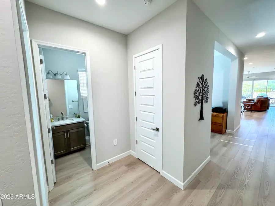 21622 N 58th Street, Phoenix, AZ 85054 - Image #2