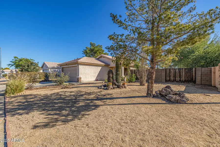 16501 N 157th Avenue, Surprise, AZ 85374 - Image #3