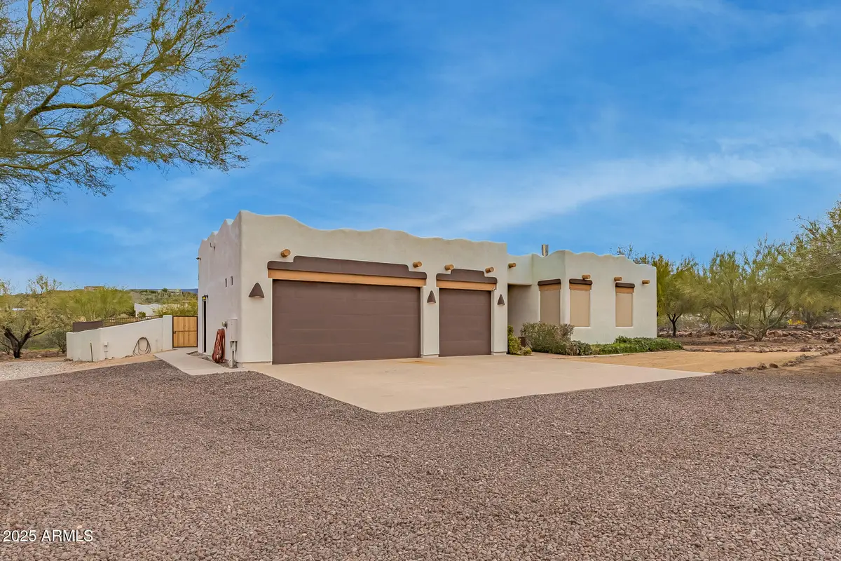 1540 E Circle Mountain Road, New River, AZ 85087 - Image #1