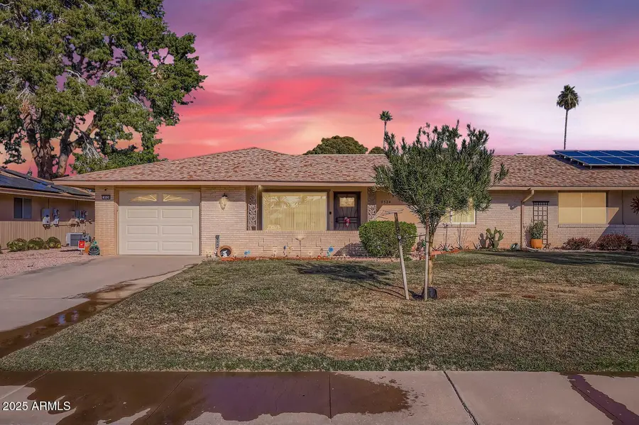 9524 W Greenway Road, Sun City, AZ 85351 - Image #2