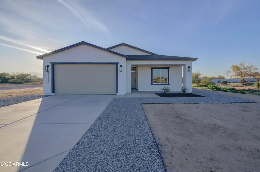 21140 W Shasta Drive, Buckeye, AZ 85326 - Image #2