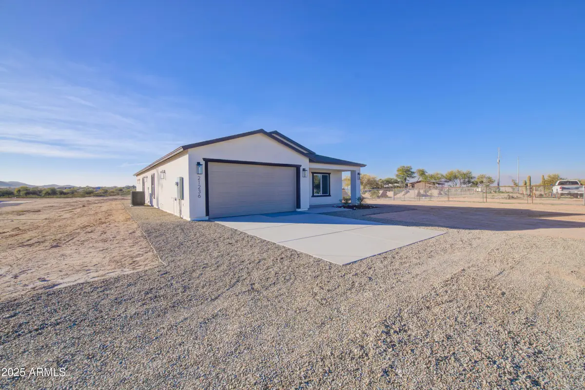 21236 W Shasta Street, Buckeye, AZ 85326 - Image #1