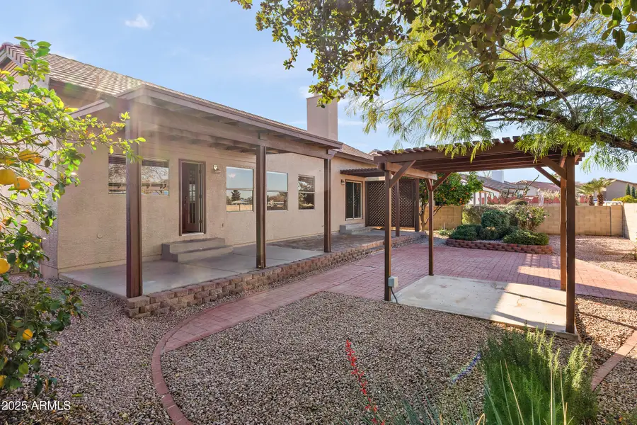 7108 W Windrose Drive, Peoria, AZ 85381 - Image #2