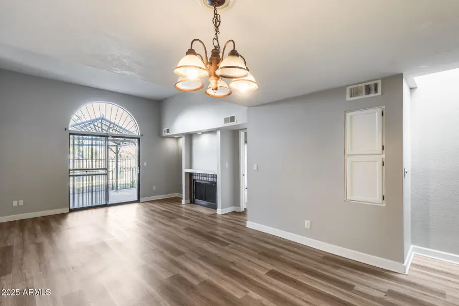 2718 W Desert Cove Avenue, Phoenix, AZ 85029 - Image #2