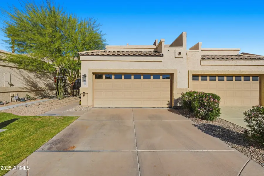 9034 W Port Royale Lane, Peoria, AZ 85381 - Image #2