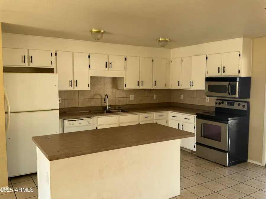 4016 E Eugie Avenue, Phoenix, AZ 85032 - Image #3