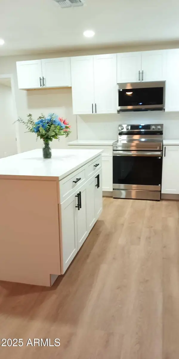 8539 N 30th Drive, Phoenix, AZ 85051