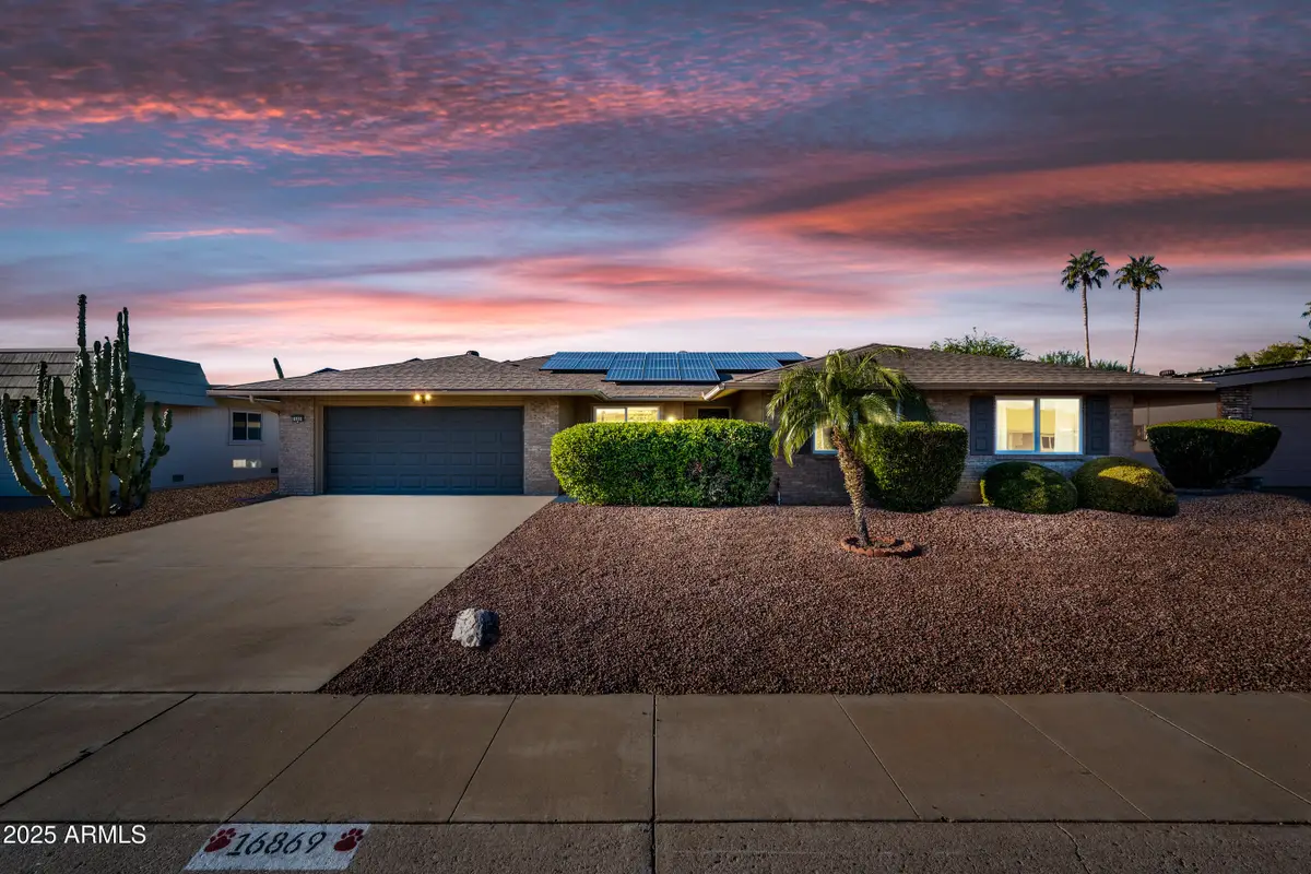16869 N Meadow Park Drive, Sun City, AZ 85351 - Image #1