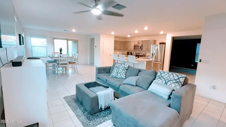 8416 W Agora Lane, Tolleson, AZ 85353 - Image #3