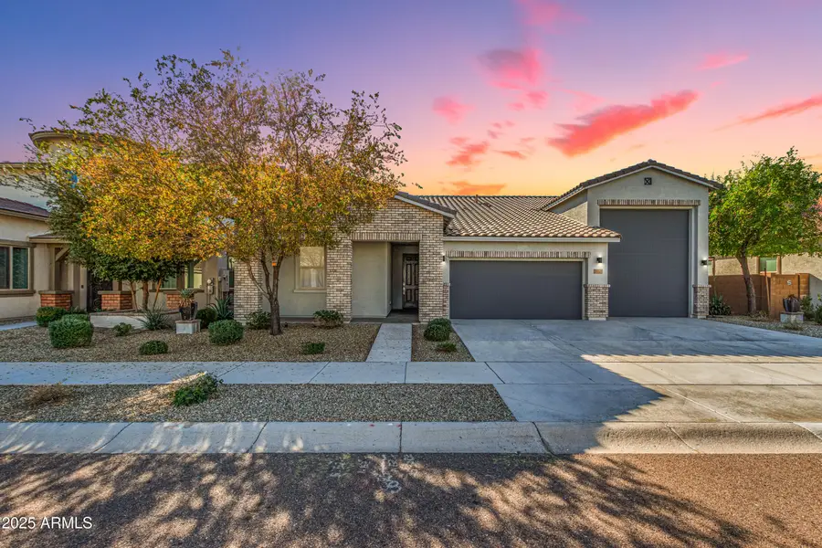 14121 W Crabapple Drive, Surprise, AZ 85387 - Image #2