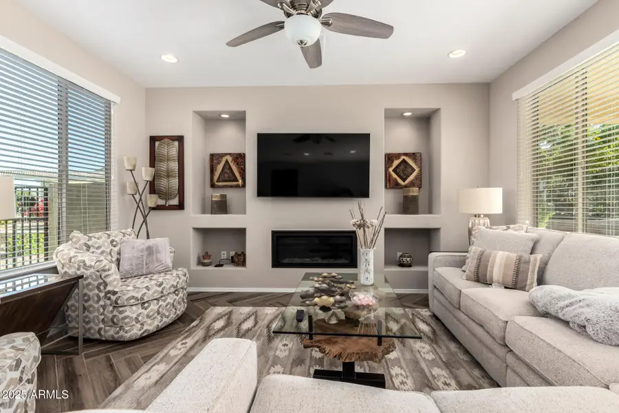 18944 N 261st Avenue, Buckeye, AZ 85396 - Image #2