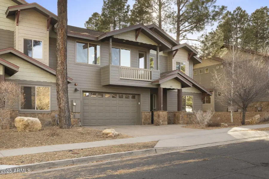 425 E Woodland Drive Drive, Flagstaff, AZ 86001 - #2