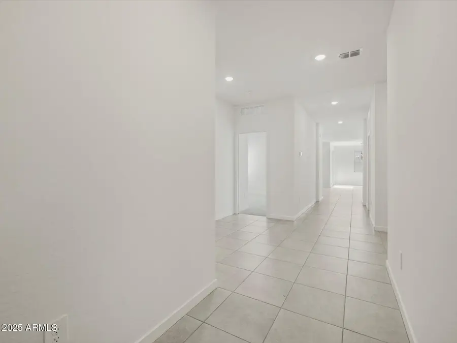 37043 W Vera Cruz Drive, Maricopa, AZ 85138 - Image #3