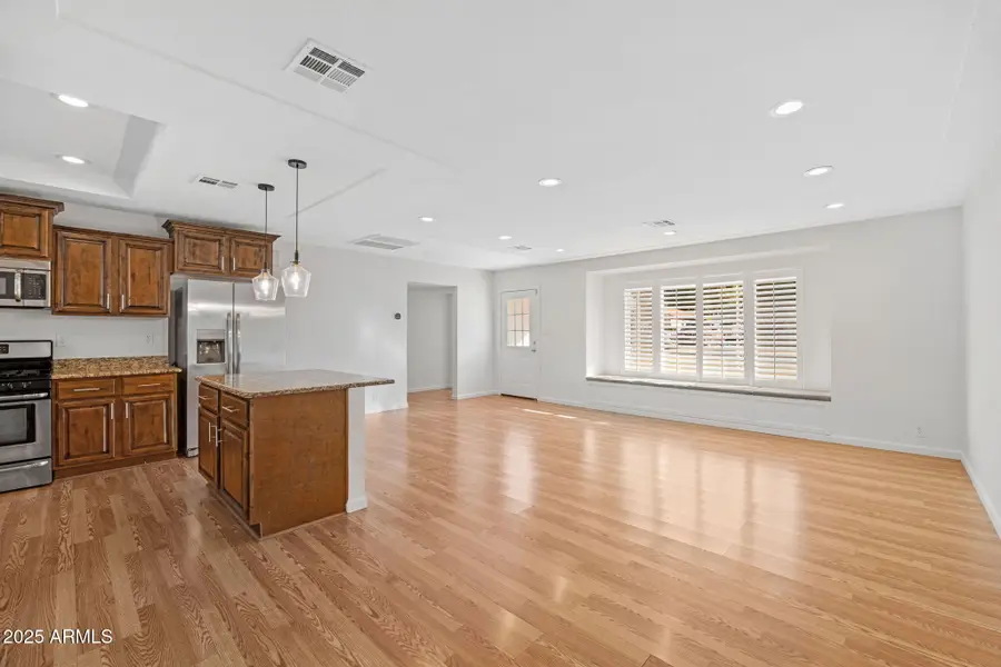 4020 N 44th Place, Phoenix, AZ 85018 - Image #3