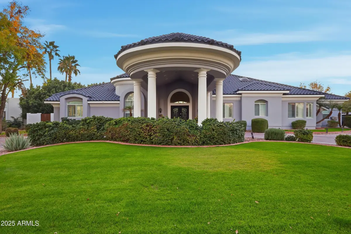 330 N Cloverfield Circle, Litchfield Park, AZ 85340 - #1