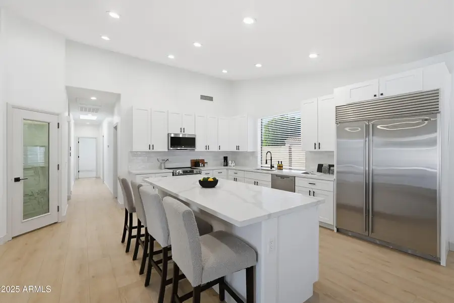 656 W Johnson Drive, Gilbert, AZ 85233 - Image #2