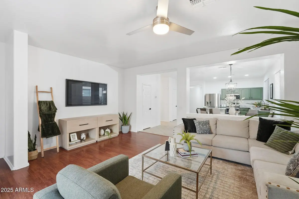 3316 W Saint Kateri Drive, Phoenix, AZ 85041 - Image #1