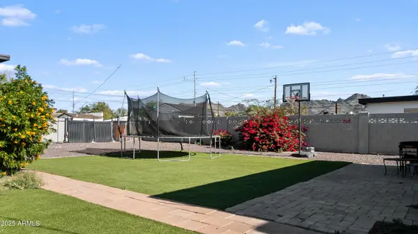 1144 E Sunnyslope Lane, Phoenix, AZ 85020