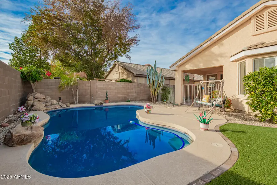 6881 W Pontiac Drive, Glendale, AZ 85308 - Image #2