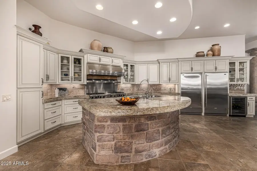 20 E Oakwood Hills Drive, Chandler, AZ 85248 - Image #3