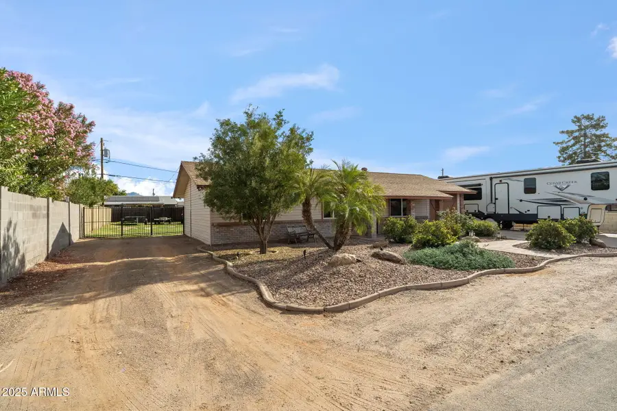 143 S Elmont Drive, Apache Junction, AZ 85120 - Image #3