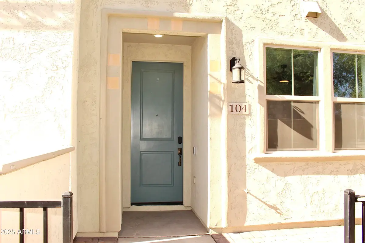 2625 S Peppertree Drive #104, Gilbert, AZ 85295 - Image #1