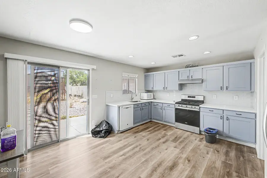 1211 E Silktassel Trail, San Tan Valley, AZ 85143 - #3