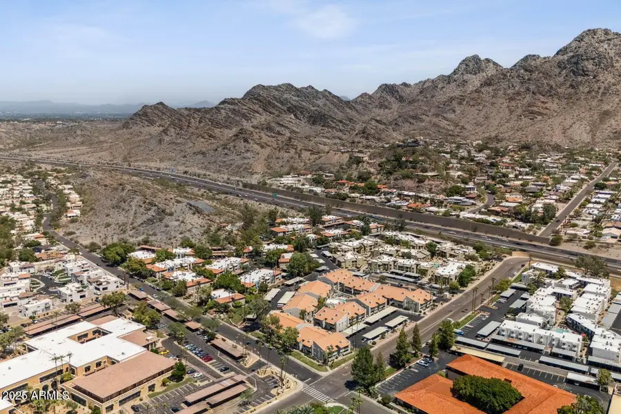 7557 N Dreamy Draw Drive #240, Phoenix, AZ 85020 - Image #2