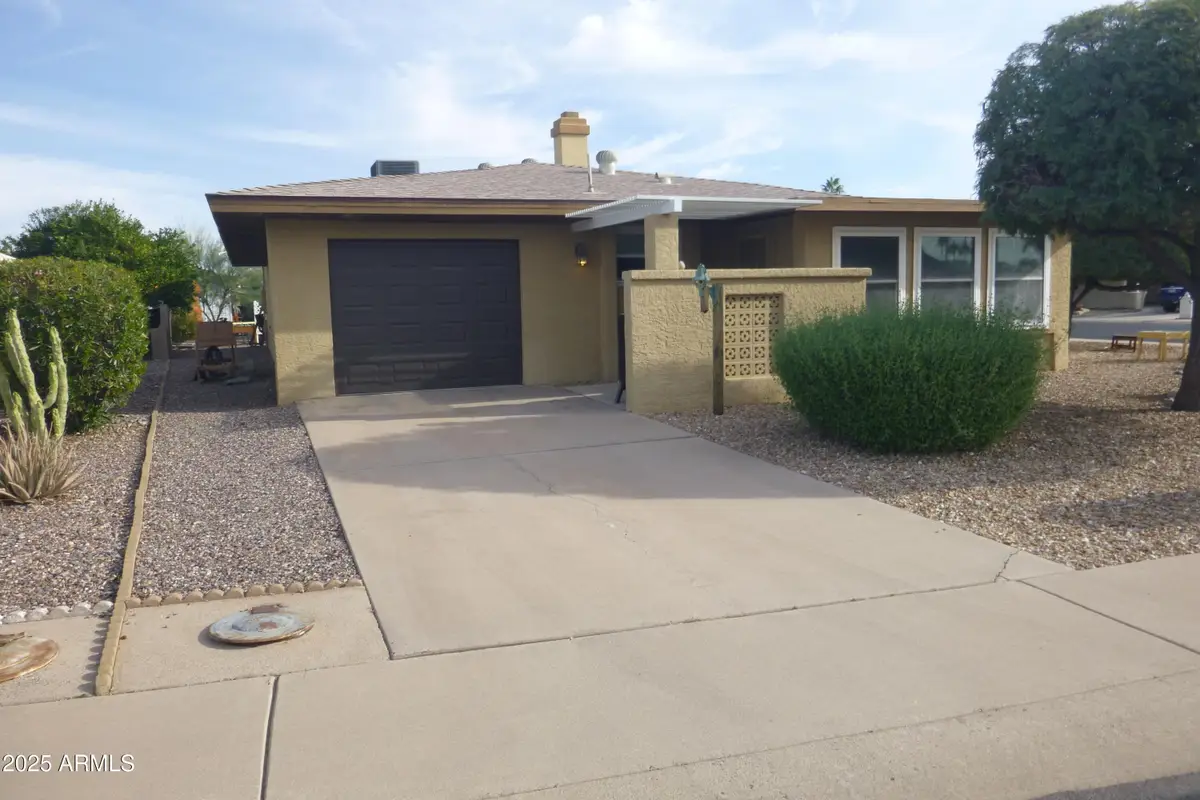 2205 N Nicklaus Drive N, Mesa, AZ 85215 - Image #1