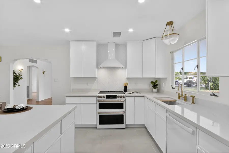 1426 S Grandview Drive, Tempe, AZ 85281 - Image #3