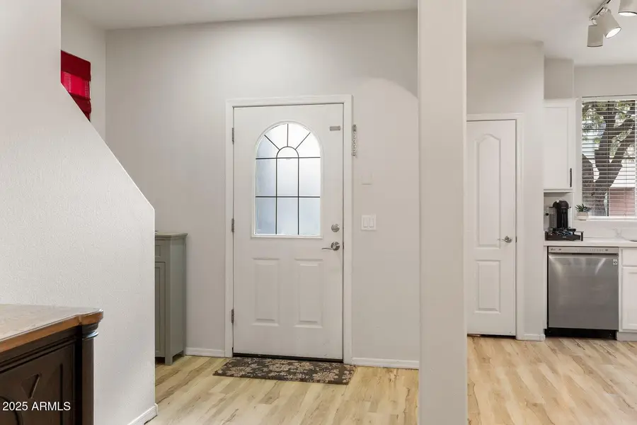 3726 E Kristal Way, Phoenix, AZ 85050 - Image #3