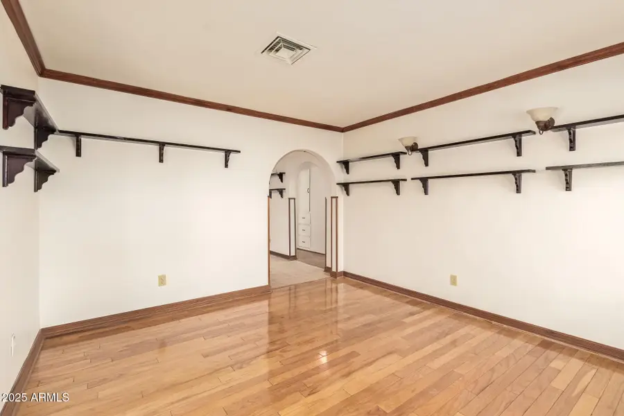 101 W Park Avenue, Gilbert, AZ 85233 - Image #3