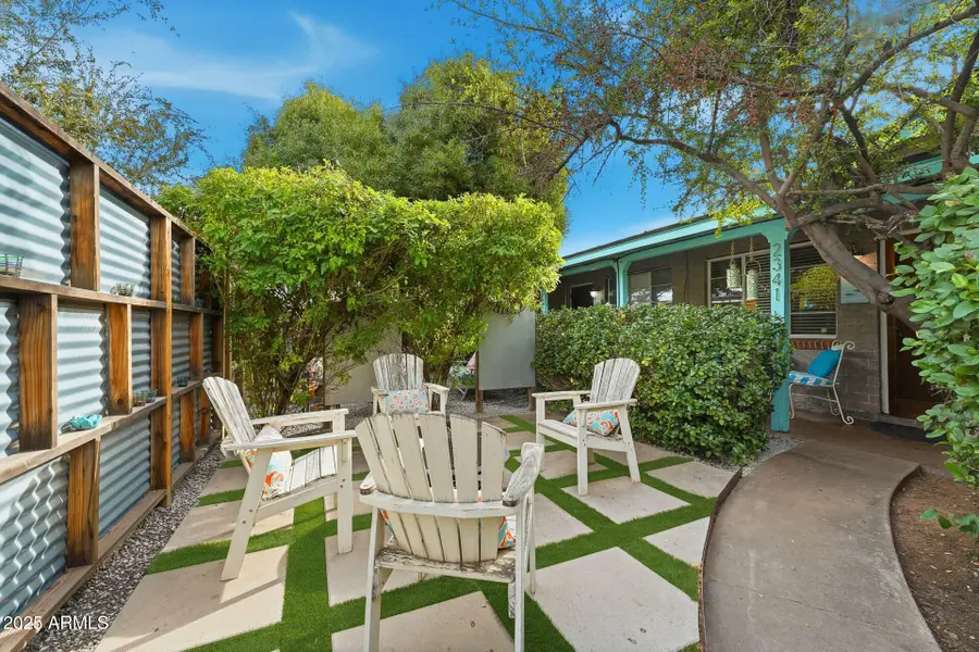 2343 E Earll Drive, Phoenix, AZ 85016 - Image #3