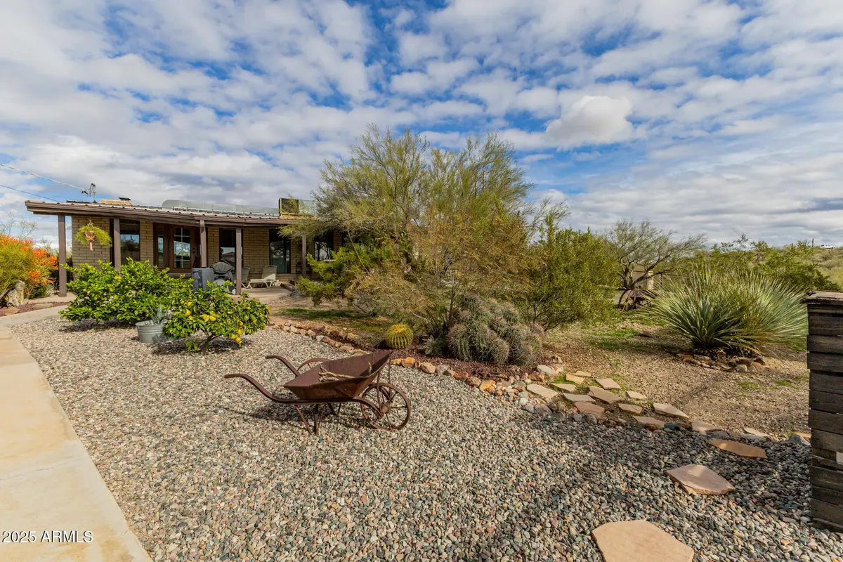 1795 Vista Drive, Wickenburg, AZ 85390 - Image #1