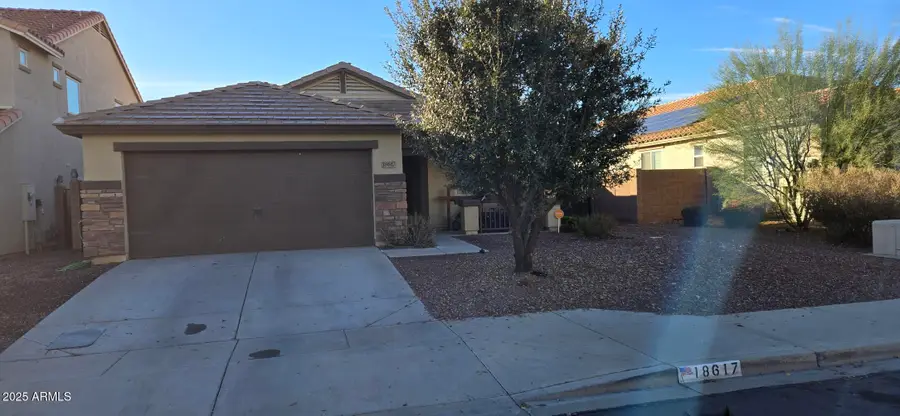 18617 W Raymond Street, Goodyear, AZ 85338 - Image #2