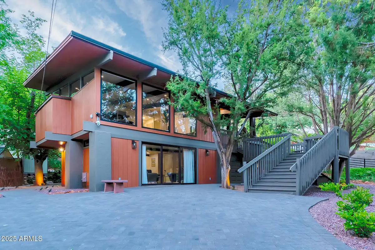 1960 Iris Lane, Sedona, AZ 86336 - Image #1