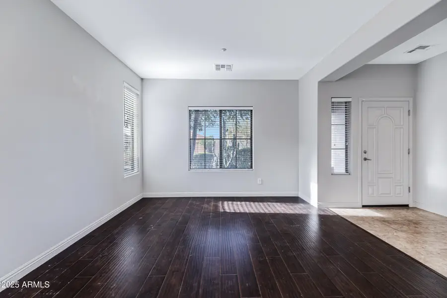 41105 N Prestancia Drive, Phoenix, AZ 85086 - Image #3