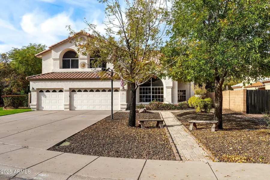 310 S Granite Court, Gilbert, AZ 85296 - Image #2