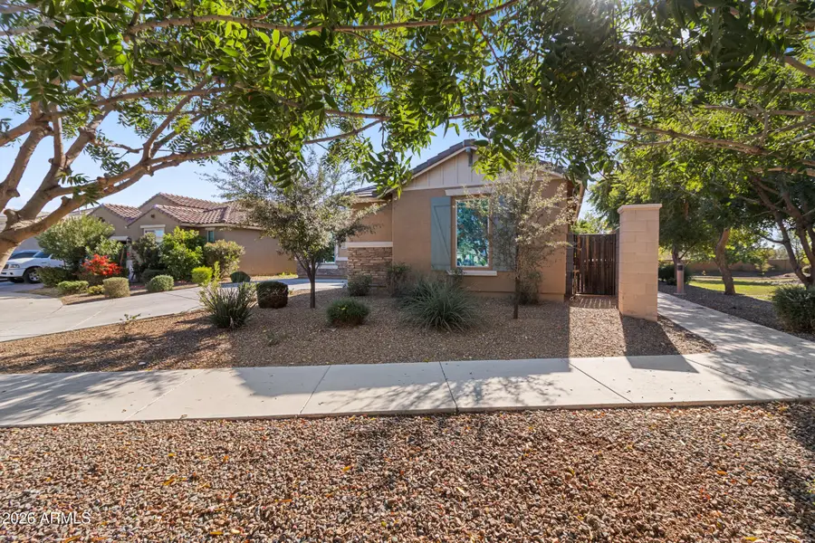 10257 W Lawrence Lane, Peoria, AZ 85345 - Image #2