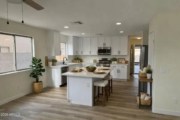 1471 E Trellis Place, San Tan Valley, AZ 85140